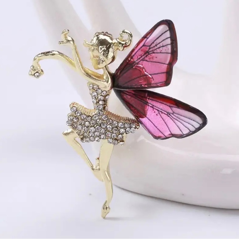 PINK BUTTERFLY FAIRY BROOCH / PIN